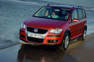 Volkswagen_VW_2007_Cross_Touran_6