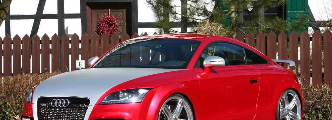 Audi TT RS Folierung in Chrom-Rot vom FolienCenter-NRW