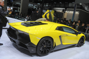 Lamborghini_Aventador_LP_720-4_50_Anniversario_2