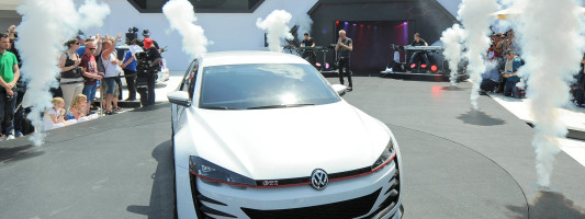 neuer VW Golf “Design Vision GTI”: Weltpremiere am Wörthersee